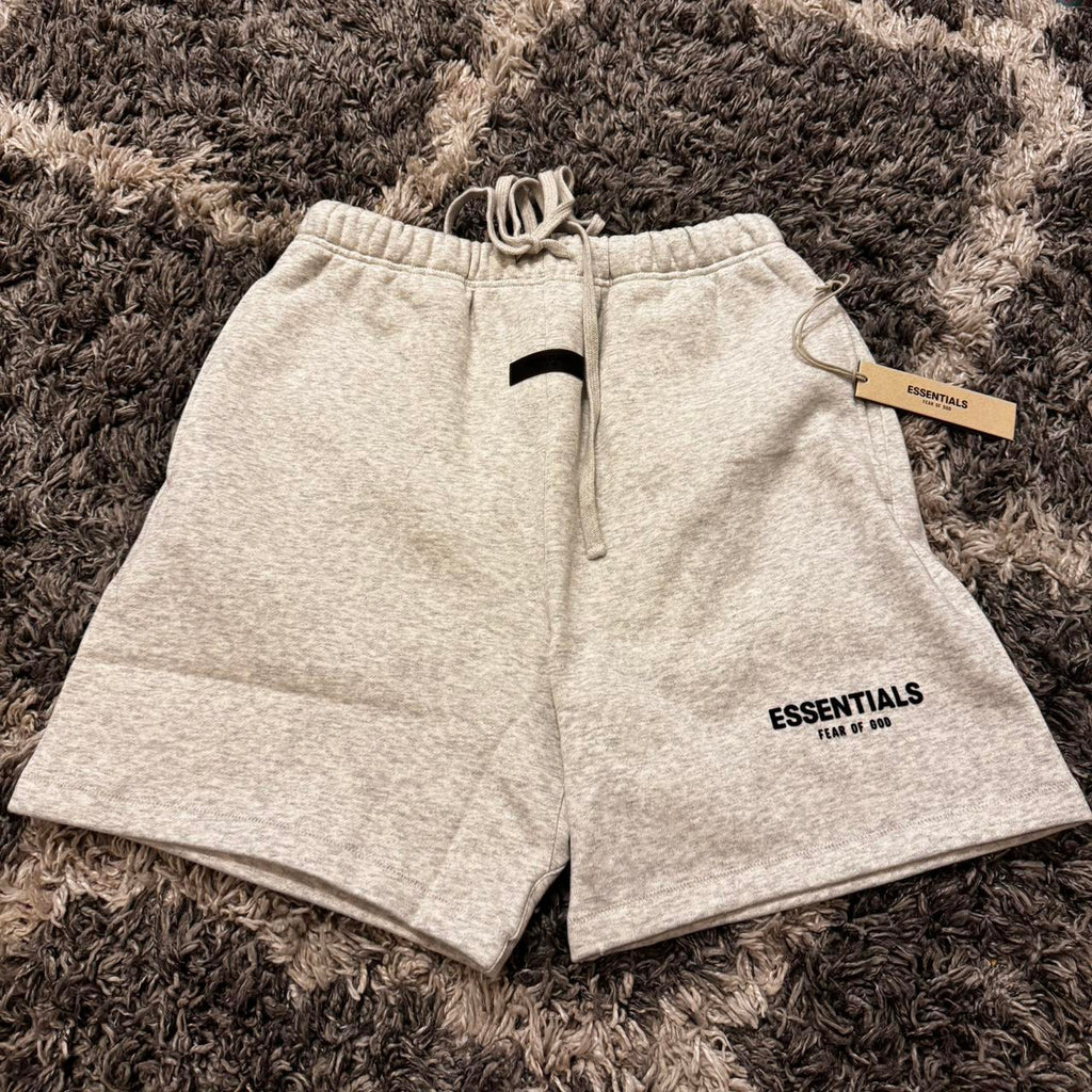 ESSENTIALS SHORT